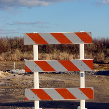 http://www.dreamstime.com/royalty-free-stock-image-traffic-barrier-warning-sign-road-construction-image1475336 blogimage
